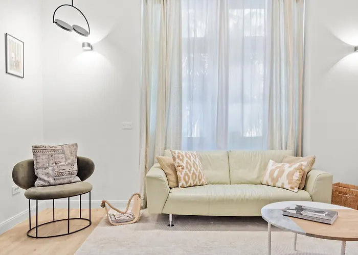 Maxim's Muenz * Pola