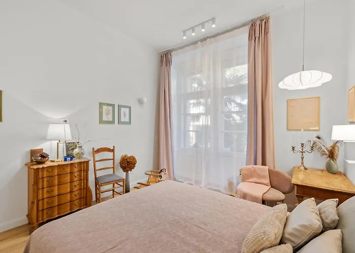 Maxim's Muenz * Pola