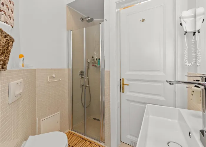 Maxim's Muenz Apartman